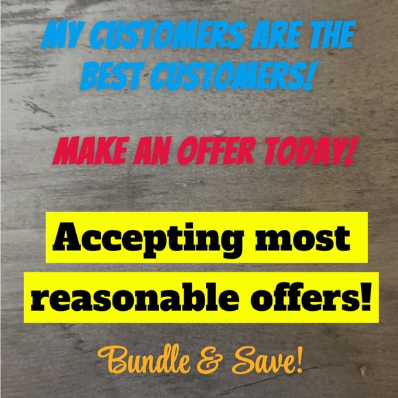 Old Navy Sleeveless Tie Front Shirt - Picture 5 of 5